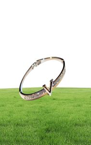 Bracelet de marque européen V Bracelet Bracelet Luxury Cubic Zircon Diamond Charms Bangles For Women Party Fine Jewelry Gift4394940