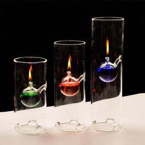 Lámpara de aceite de vidrio romántica europea Cilindro artesanal Candelabro Creativo Cena sin humo Luz de velas Regalo de boda Decoración para el hogar 210310