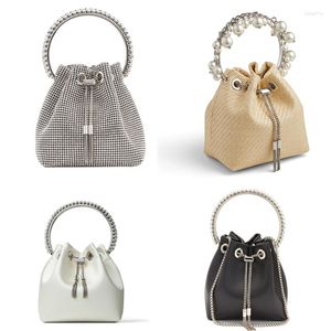 Bolsos de noche Bling Crystal Clutch Bag Mujeres Diseñador de lujo Totes coreanos Rhinestone Bucket Hombro Boda Fiesta Damas