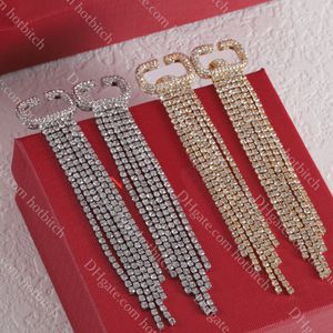 Boucles d'oreilles en diamant longs exquises de haute qualité Designer Womens Silver Earrings Luxury Dames Anniversaire Jewelry Gifts Shine Nightclub Style avec boîte