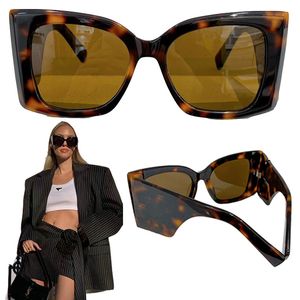 Anteojos Gafas de sol de diseñador de moda Marca de lujo para hombre y para mujer negro pierna grande Holiday beach resort gafas casuales M119 / F Sin anteojos resto de nariz