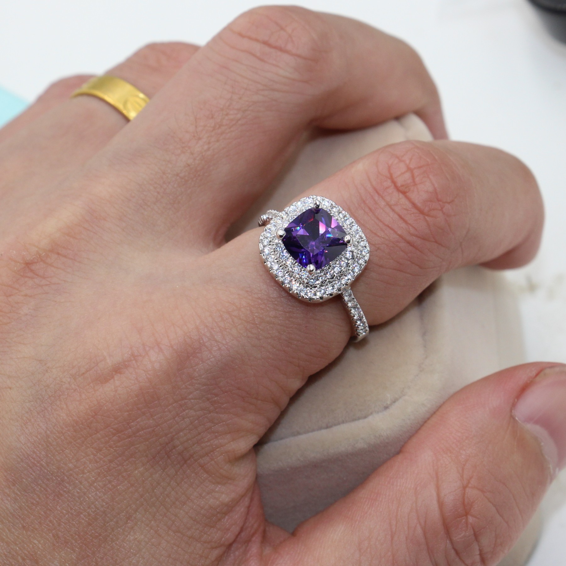 Elegant Amethyst Diamonique Ring: 8mm Emerald Cut Wedding Ring in Sterg Sier (Size 5-11)