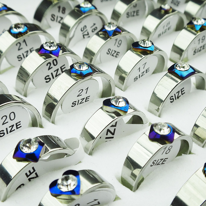 Guaranteed 100% Top Stainless steel 10pcs CZ zirconia Mens Womens Silver Blue Rings Wholesale Fashion Jewelry A355
Guaranteed 100% Top Stainless steel 10pcs CZ zirconia Mens Womens Silver Blue Rings Wholesale Fashion Jewelry A355