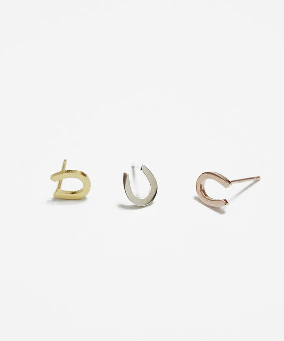 30Pair- S045 Gold Silver Lucky Horseshoe Stud Earrings Horse Shoe Hoof Earrings Cute Letter Alphabet Initial U Stud Earrings