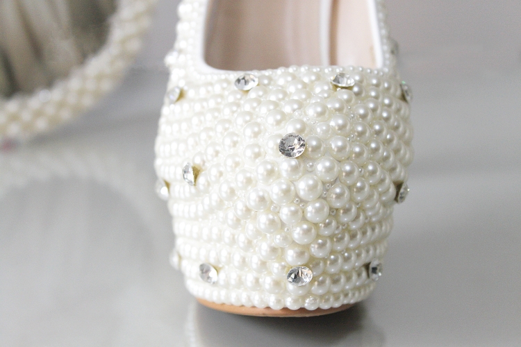 Fashion Luxurious Pearls Crystals White Wedding Shoes Size 12 cm High Heels Bridal Shoes Party Prom Women Shoes Free Shipping