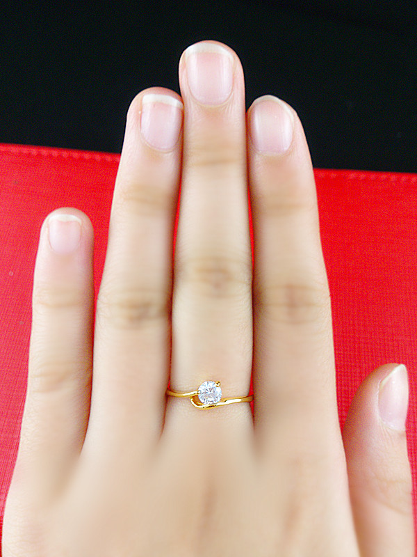 D007 alluvial gold diamond wedding rings, thousands of gold , 24K gold -plated brass , two-year warranty does not fade
D007 alluvial gold diamond wedding rings, thousands of gold , 24K gold -plated brass , two-year warranty does not fade