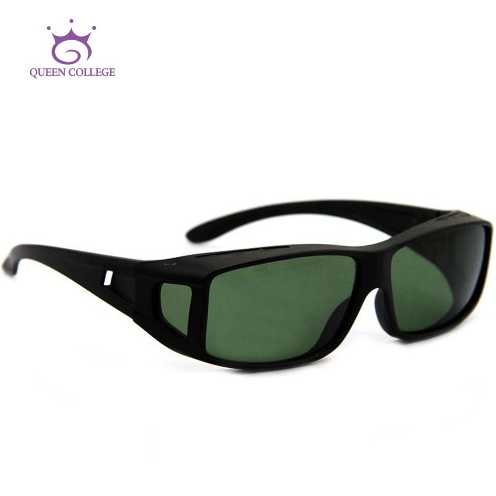 Wholesale-Queen College Free shipping suncover Myopia Polarized lens sunglass men brand sun glasses polaroid vintage 10pcs/lot QC0222
Wholesale-Queen College Free shipping suncover Myopia Polarized lens sunglass men brand sun glasses polaroid vintage 10pcs/lot QC0222