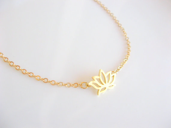30PCS- B012 Fashion Gold Silver Plant Lotus Bracelets Tiny Lotus Flower Bracelets for Prom Petal Bracelets Jewelry for Weddings