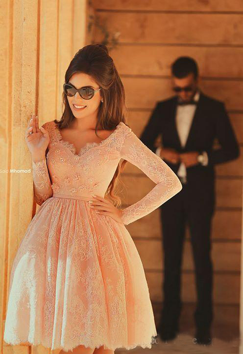Amazing 2015 Peach Lace V Neck Short Wedding Dresses Cheap Modest Long Sleeve Knee Length Beach Bridal Gowns Plus Size Custom Made EN9146