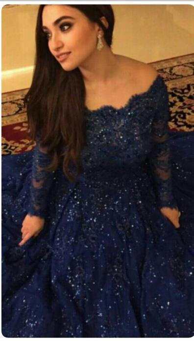Sparkly Evening Dresses Bg Scoop Neck Long Sleeve Beaded Full Lace Sweep Train Arabic Navy Blue Plus Size Party Formal Prom Gowns