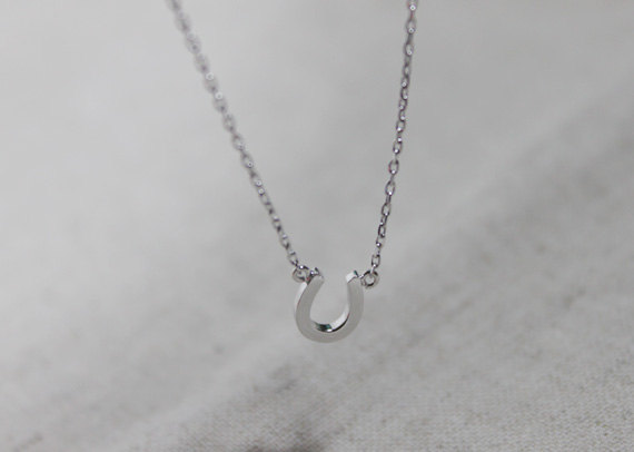 10PCS Gold Silver Lucky Horseshoe Necklace Mens Jewelry Horse Hoof Necklaces Cute U Necklace Small Simple Paw Necklaces