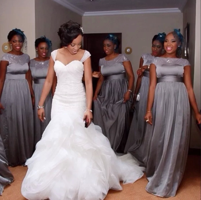 African Style Long Chapel Train White Ivory Organza Wedding Dresses Sweetheart Cap Sleeves Plus Size Mermaid Bridal Gowns High Quality, Silver
African Style Long Chapel Train White Ivory Organza Wedding Dresses Sweetheart Cap Sleeves Plus Size Mermaid Bridal Gowns High Quality, Silver