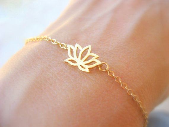 30PCS- B012 Fashion Gold Silver Plant Lotus Bracelets Tiny Lotus Flower Bracelets for Prom Petal Bracelets Jewelry for Weddings