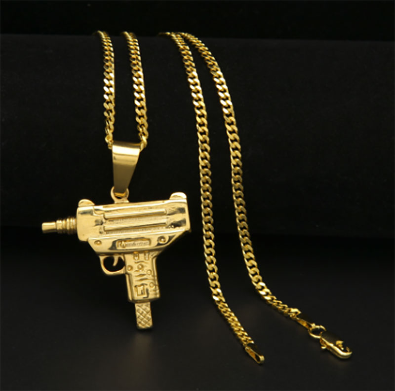 Hip Hop Cuban Chain 14K Gold Plated CZ Fully Iced-Out Submachine Gun Stainless Steel Necklace with 3mm 24inch Cuba Link Chain Vermeil hip ho
Hip Hop Cuban Chain 14K Gold Plated CZ Fully Iced-Out Submachine Gun Stainless Steel Necklace with 3mm 24inch Cuba Link Chain Vermeil hip ho