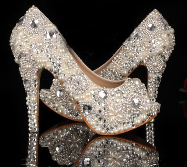 Unique Ivory Pearl Rhinestone Wedding dress Shoes Peep Toe High Heeled Bridal Shoes Waterproof Woman Party Prom Shoes Platforms Banquet, White
Unique Ivory Pearl Rhinestone Wedding dress Shoes Peep Toe High Heeled Bridal Shoes Waterproof Woman Party Prom Shoes Platforms Banquet, White