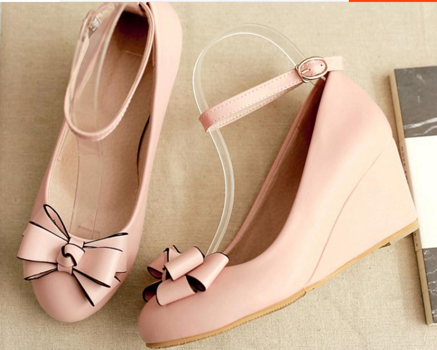 2017 new spring shoes documentary Slope Shallow mouth word buckle sweet bow all-match autumn shoes, Black
2017 new spring shoes documentary Slope Shallow mouth word buckle sweet bow all-match autumn shoes, Black