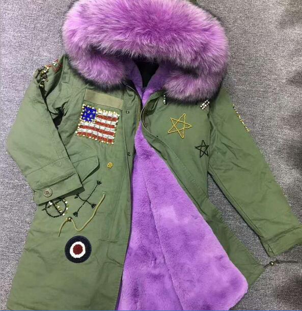 Meifeng brand Lavender fur trim rabbit fur lining army green long parka with USA Flag Beading furs cold snow jackets
Meifeng brand Lavender fur trim rabbit fur lining army green long parka with USA Flag Beading furs cold snow jackets