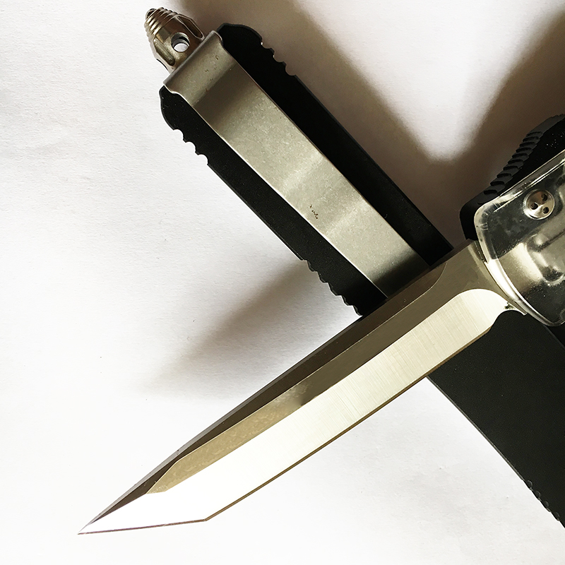 Micro-tech UTX-121 transparent handle outdoor portable tactical knife switch action knives D2 blade air aluminum handle high quality
Micro-tech UTX-121 transparent handle outdoor portable tactical knife switch action knives D2 blade air aluminum handle high quality