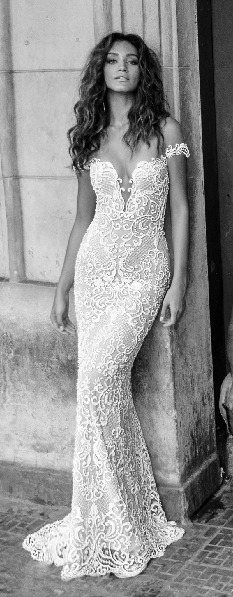Julie Vino Mermaid Dresses Detachable Off Shoulder Sweep Train Backless Lace Wedding Dress Applique Pearls Cheap Bridal Gown