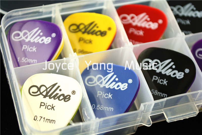 50pcs Alice Smooth Nylon Acoustic Electric Guitar Picks Plectrums+1 Plastic Picks Holder Case Box Free Shipping
50pcs Alice Smooth Nylon Acoustic Electric Guitar Picks Plectrums+1 Plastic Picks Holder Case Box Free Shipping