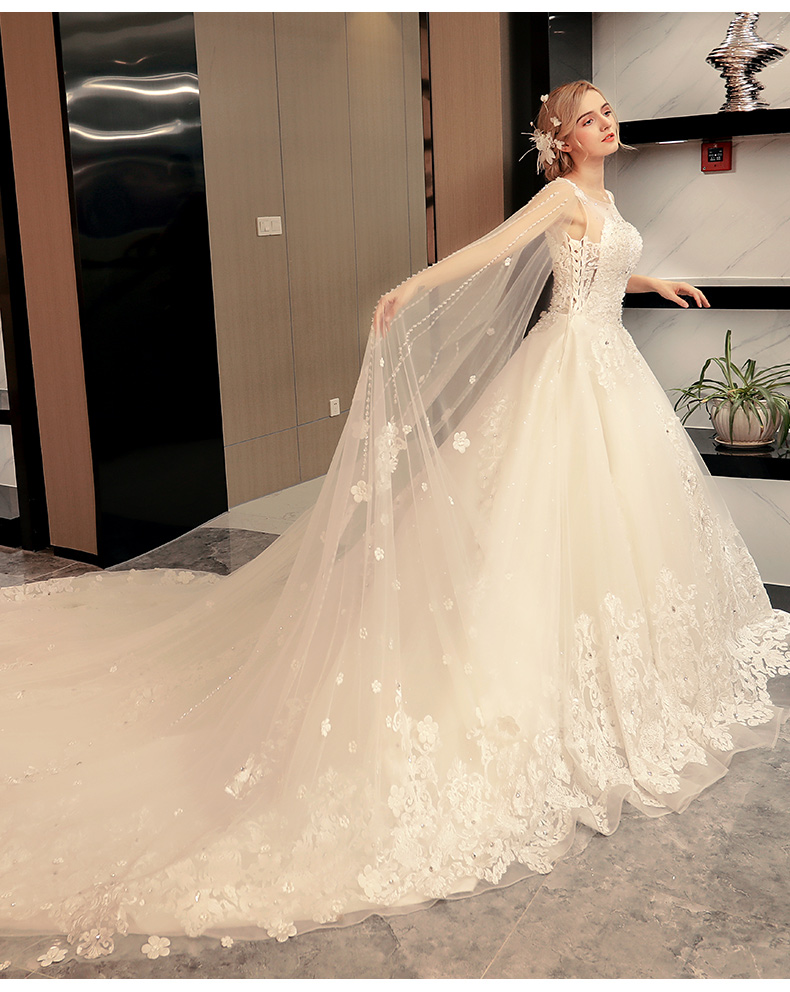 Vintage Lace Applique Beaded Ball Gowns Wedding Dresses With Long Cape Chapel Train Lace Up Bridal Dress Ivory Vestido De Novia