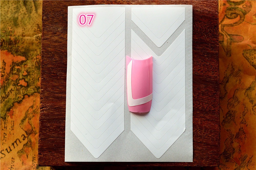 18Styles/set Nail Decoration Nail Art Tips Nail Art Form Fringe Guides Sticker DIY French Manicure XB1