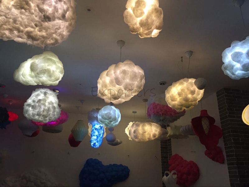 Smart Creative Romantic White Clouds Pendant Lights Led Lightning Effect Lamp White Soft Floating Cotton Cloud Hanging Light Chandelier