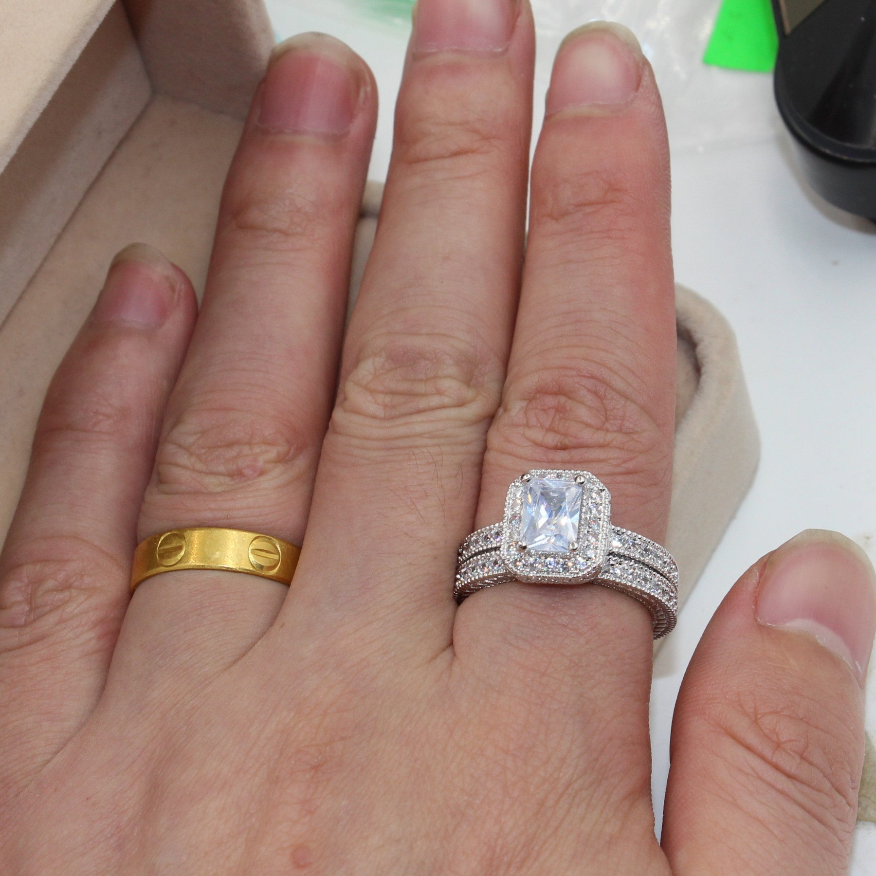 Vintage Jewelry Lovers 3ct white Topaz 10KT White Gold Filled Simulated Diamond women Wedding Band Ring Set Size 5-10