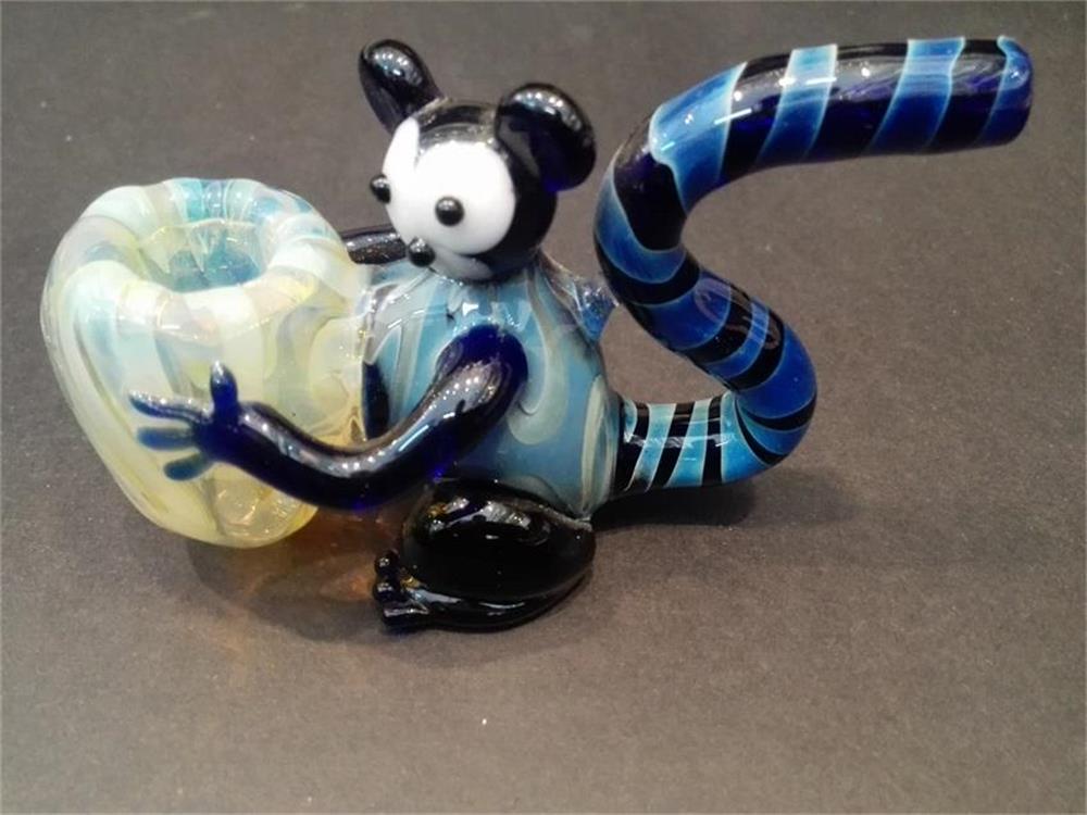 2016 new glass smoking pipe with mix colors and high quality length approximate 11cm special design free shipping
2016 new glass smoking pipe with mix colors and high quality length approximate 11cm special design free shipping