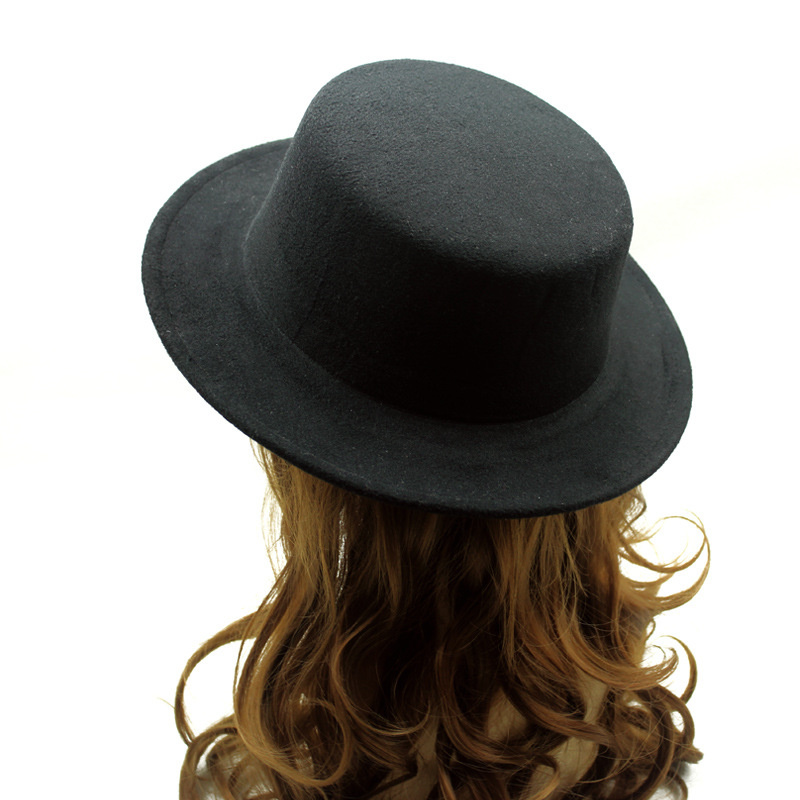 Wholesale-New 2016 Fashion Unisex Wide Brim Jazz Cap 100% Wool Fedora Hats For Men Vintage Women Black Panama Sun Top Hat
Wholesale-New 2016 Fashion Unisex Wide Brim Jazz Cap 100% Wool Fedora Hats For Men Vintage Women Black Panama Sun Top Hat