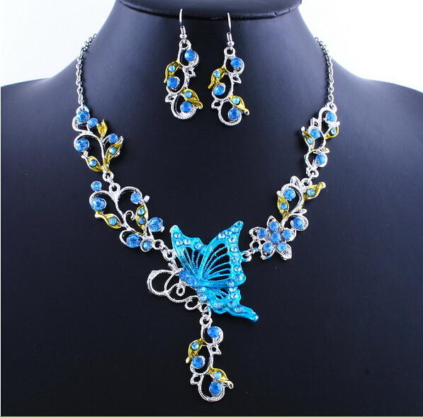 6 Colors Women Butterfly Flower Rhinestone Pendant Statement Necklace Earrings Jewelry Set Fashion Jewelry Bridal Wedding Dress Jewelry Sets
