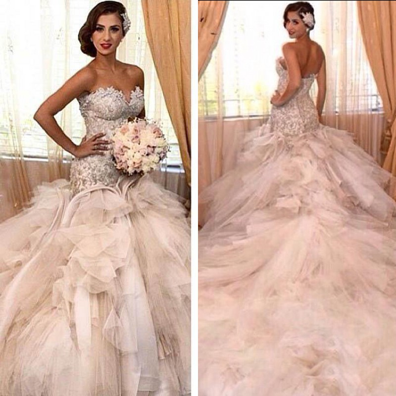Vintage Strapless Sweetheart Mermaid Wedding Dresses Luxury Lace Appliqued Top Corset Pearls Ruffled Bridal Gowns with Cathedral Train, Silver
Vintage Strapless Sweetheart Mermaid Wedding Dresses Luxury Lace Appliqued Top Corset Pearls Ruffled Bridal Gowns with Cathedral Train, Silver