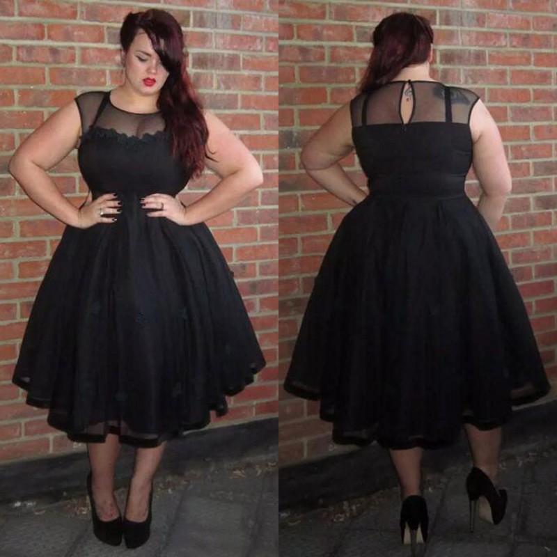 Plus Size Formal Dresses Party Evening Wear 2017 Black Sheer Neck Appliques Tea Length Prom Dress Custom Made China EN102812
Plus Size Formal Dresses Party Evening Wear 2017 Black Sheer Neck Appliques Tea Length Prom Dress Custom Made China EN102812
