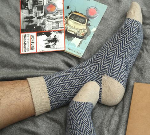 Wholesale-Free shipping 4Pairs wavy lines herringbone paragraphs jacquard wool socks male rabbit warm mens dress socks chaussette homme