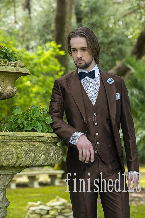 New Arrivals One Button Brown Groom Tuxedos Peak Lapel Groomsmen Best Man Wedding Prom Dinner Suits (Jacket+Pants+Vest+Tie) G5004, Royal blue
New Arrivals One Button Brown Groom Tuxedos Peak Lapel Groomsmen Best Man Wedding Prom Dinner Suits (Jacket+Pants+Vest+Tie) G5004, Royal blue