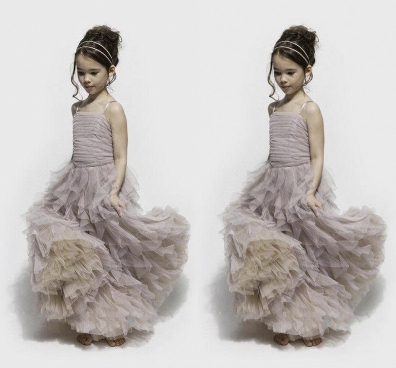 Dusty Purple Tulle Flower Girl's Dresses Spaghetti Straps Pleats Ruffles Skirt Ruched Bodice Clothes Stack Up A line Pageant Gowns, Burgundy
Dusty Purple Tulle Flower Girl's Dresses Spaghetti Straps Pleats Ruffles Skirt Ruched Bodice Clothes Stack Up A line Pageant Gowns, Burgundy