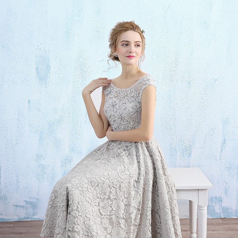 Fancy Light gray Lace Mother of the Bride Dresses Tea Length Scoop Lace-up Back Floral Lace with Beading Wedding Party Dresses Evening Gowns