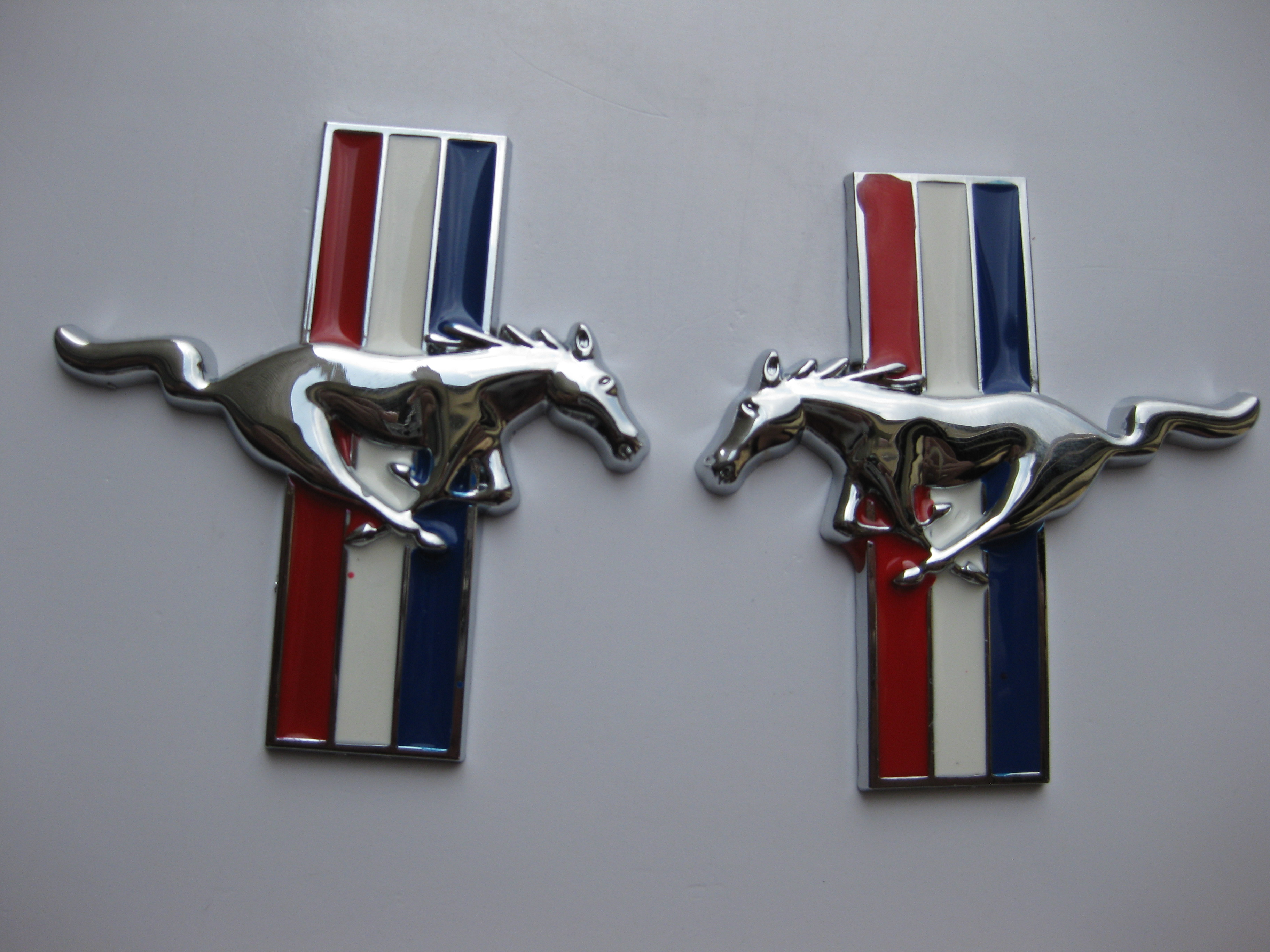 Pair Metal Horse Running Emblem Fender Badge Decal Sticker For Mustang, As picture
Pair Metal Horse Running Emblem Fender Badge Decal Sticker For Mustang, As picture