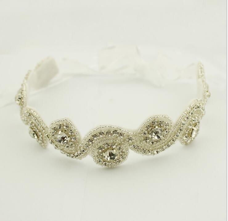 Vintage Wedding Bridal Crystal Rhinestone Pearls Hair Accessories Flowers Pieces Pins Headband Beaded Princess Tiara Jewelry Suppliers HT10