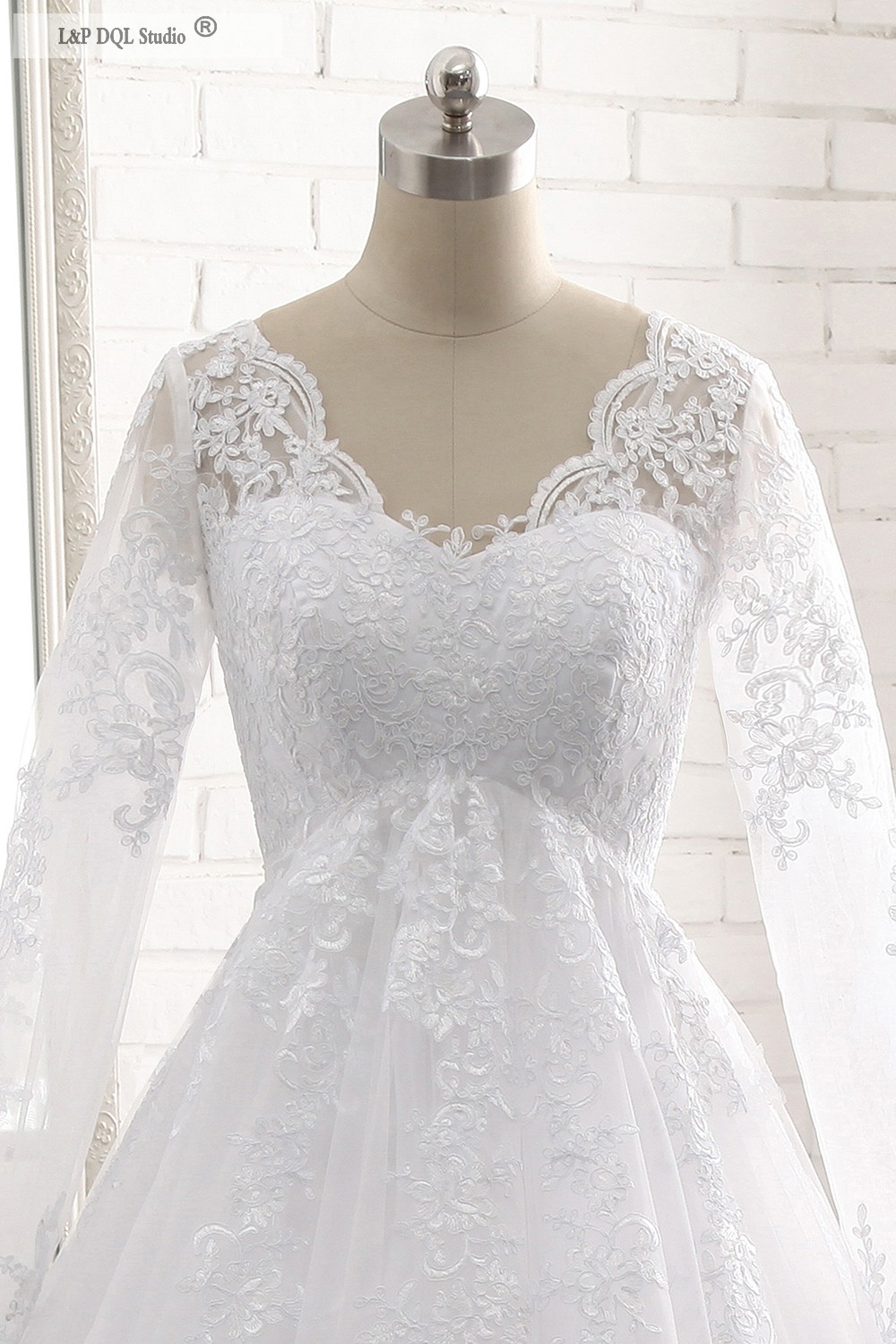 Pregnant Wedding Dresses Lace Long Sleeves Lace Ball Gown Wedding Dresses Sweep train Bridal Gowns Lace Applique vestido de novia Plus Size