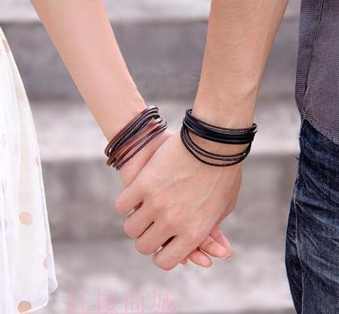 High quality Genuine Leather Bracelets Wrap Multilayer Braided charm Rope Fashion Men Women handmade Jewelry New 30pcs