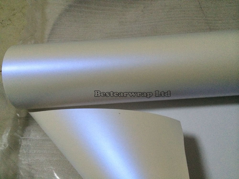 Pearl satin white blue Vinyl wrap Car wrap Film with air release pearlescent White MATT Size: 1.52*20m/Roll