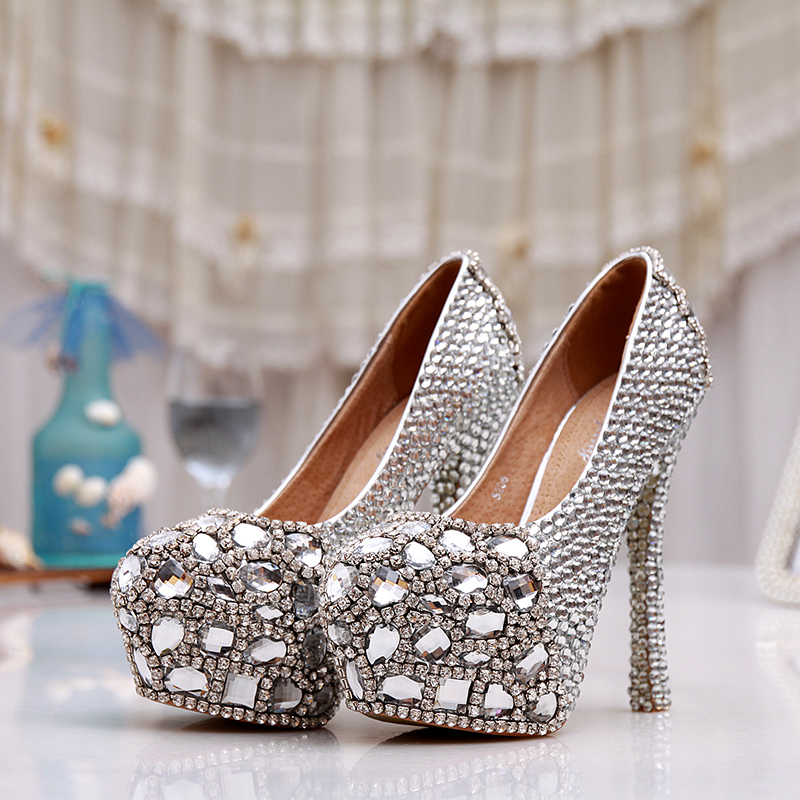 Silver leather luxurious wedding shining stones high heel Italian fashion style for bridal shoes for party evening in high quality shoes, As photo display high heel:12cm
Silver leather luxurious wedding shining stones high heel Italian fashion style for bridal shoes for party evening in high quality shoes, As photo display high heel:12cm
