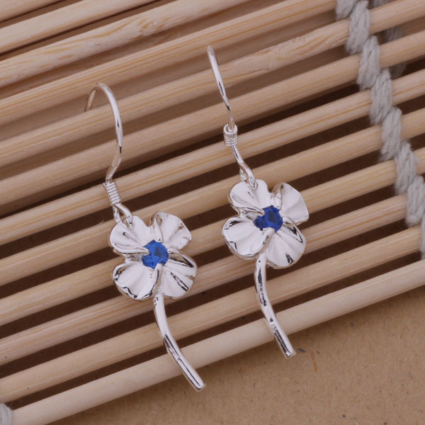 Fashion (Jewelry Manufacturer) 40 pcs a lot with Dangle Blue Crystal Clover earrings 925 sterling silver jewelry factory price Fashion
Fashion (Jewelry Manufacturer) 40 pcs a lot with Dangle Blue Crystal Clover earrings 925 sterling silver jewelry factory price Fashion