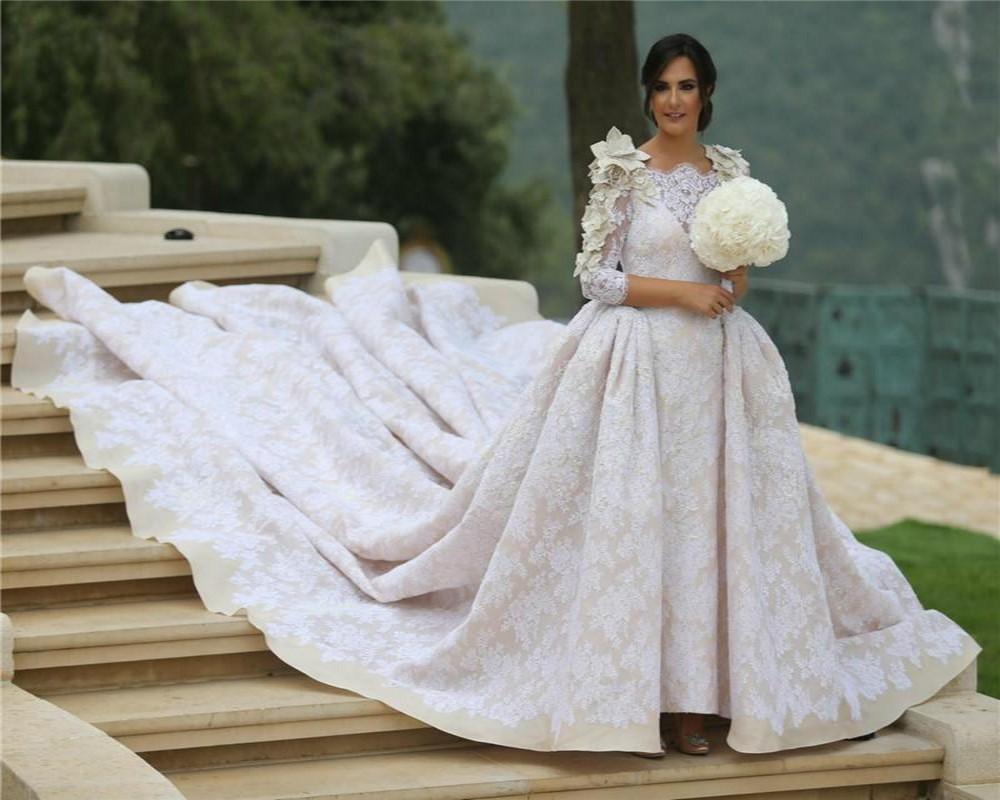 Royal Lace Vintage Bridal Wedding Dresses Long Sleeve Applique Handmade Flowers Ruched Wedding Gown Detachable Cathdral Train Bride Gowns, White
Royal Lace Vintage Bridal Wedding Dresses Long Sleeve Applique Handmade Flowers Ruched Wedding Gown Detachable Cathdral Train Bride Gowns, White