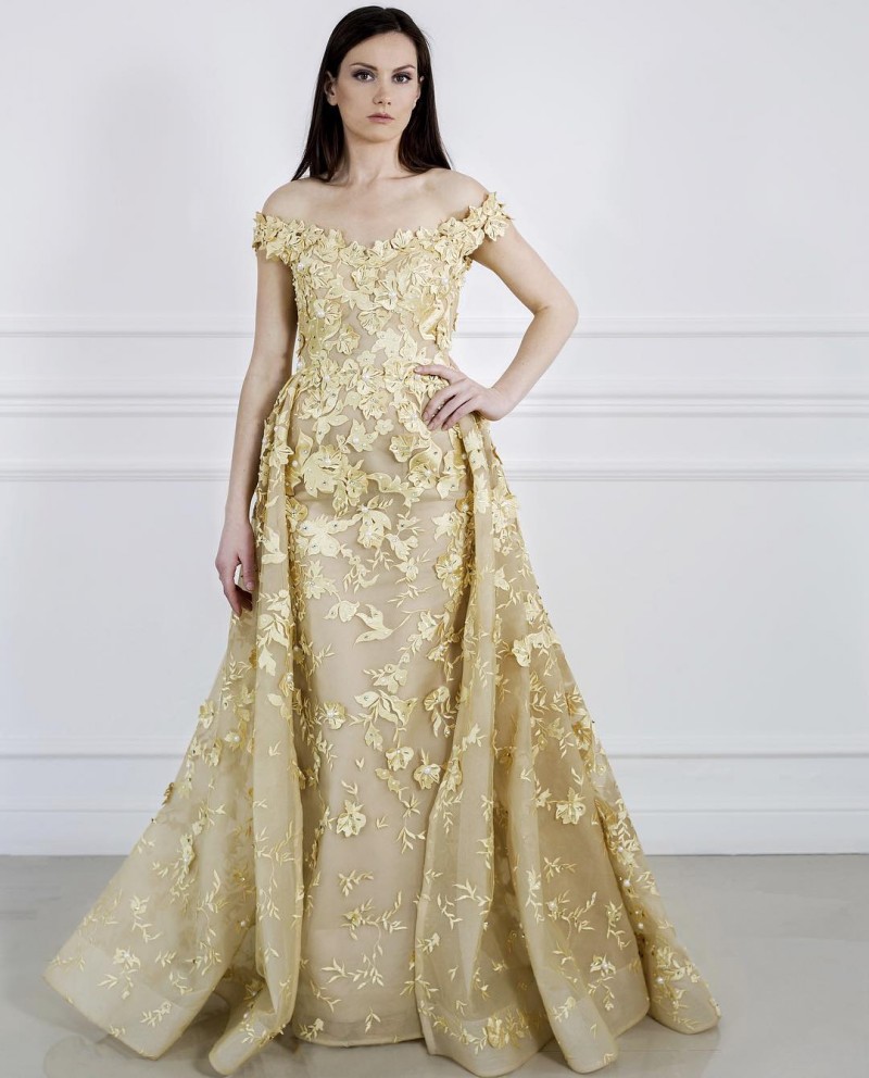 3D Floral Applique Pearls Gold Prom Dresses Sweep Train Off The Shoulder Sleeveless Evening Gown New Formal Dress Party Evening Wear