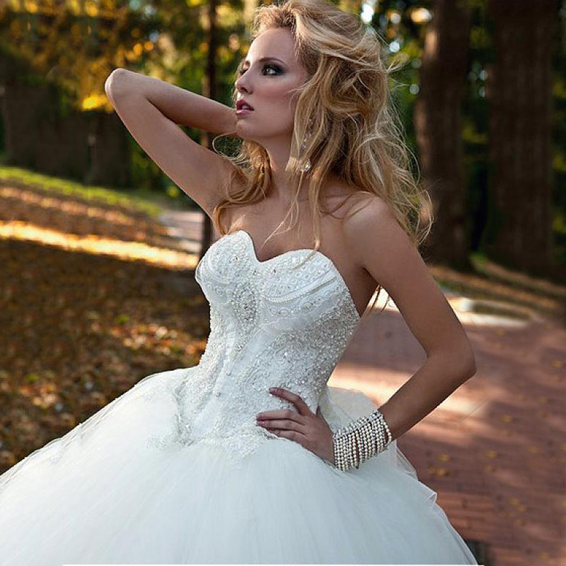 Glamorous Tulle Sweetheart Neckline Ball Gown Wedding Dress Luxury Beadings Rhinestones Bridal Wedding Dresses Lace Up Wedding Gowns, White
Glamorous Tulle Sweetheart Neckline Ball Gown Wedding Dress Luxury Beadings Rhinestones Bridal Wedding Dresses Lace Up Wedding Gowns, White