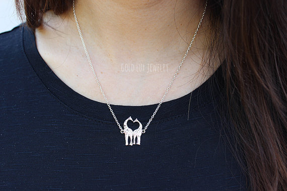 5PCS Cute Heart Loving Giraffes Necklace Simple lovely Twin Baby Deer Elk Necklace Animal Jewelry for Couples