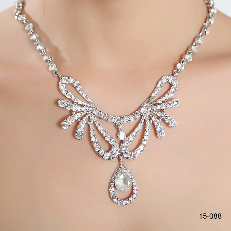 Luxury Rhinestones Necklace Earrings Sets Bridal Jewelry for Wedding Party Gowns, White
Luxury Rhinestones Necklace Earrings Sets Bridal Jewelry for Wedding Party Gowns, White