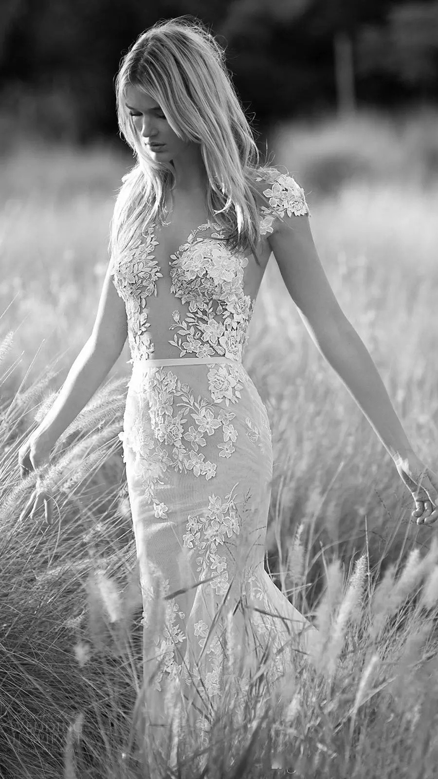 Sexy Berta Lace Wedding Dresses Applique Illusion Bodice Nude Mermaid Wedding Dress Vestidos de Novia Sequins Plus Size Bridal Gown